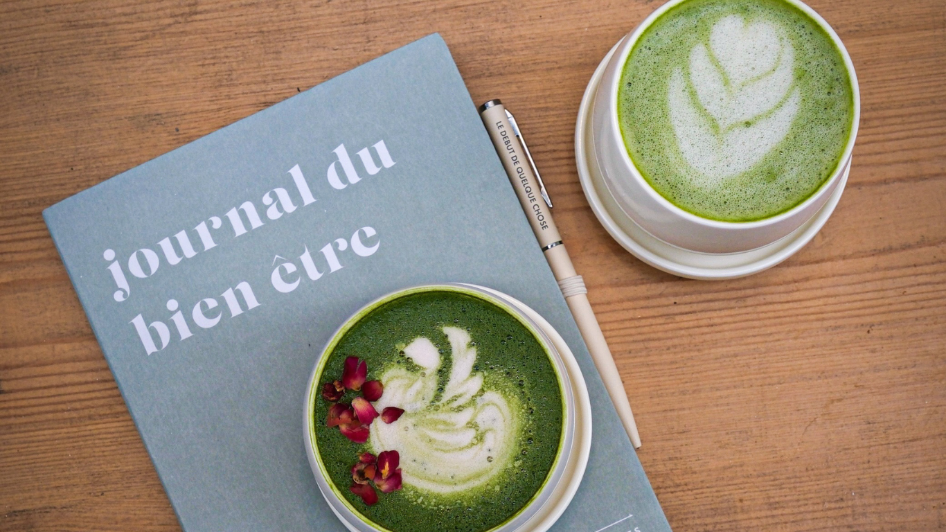 Matcha Moonlight Cafe Paris